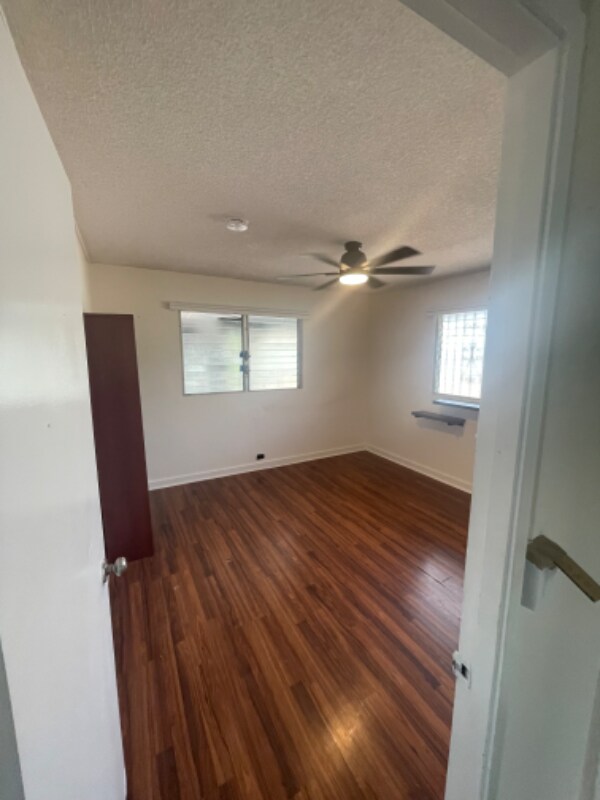 Building Photo - 94-361-361 Kahuanani St