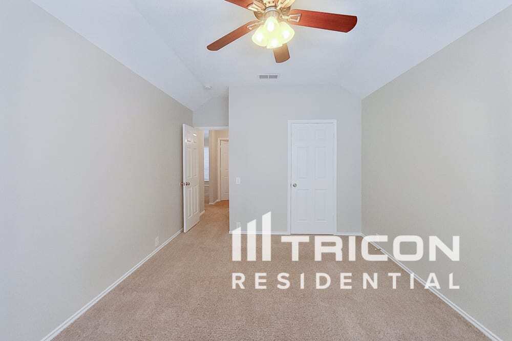 Building Photo - 4733 Grant Park Ave