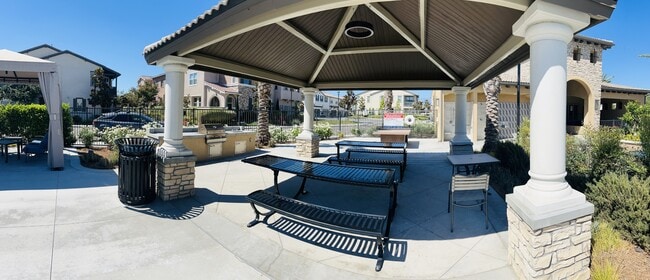 Building Photo - 7086 Vernazza Pl