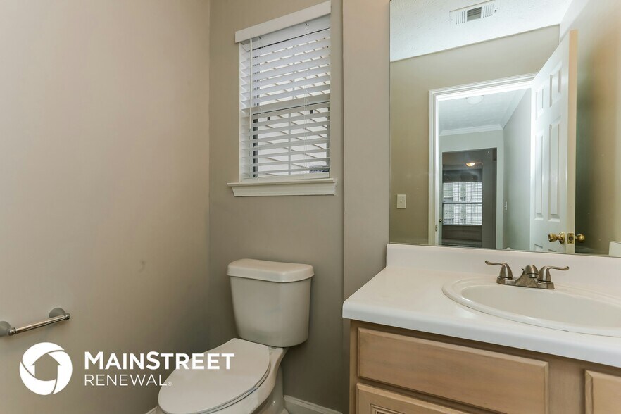 Building Photo - 3797 Landgraf Cove