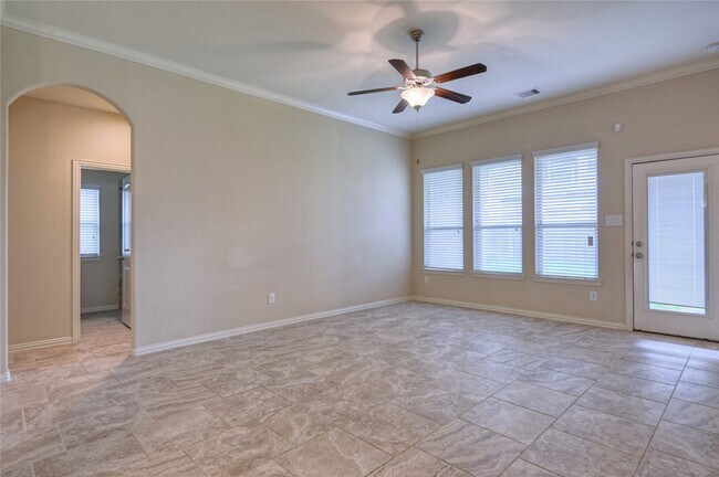 Building Photo - 3823 Cactus Field Ln