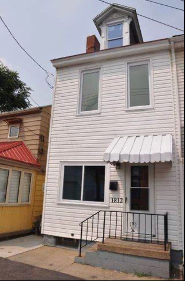 Primary Photo - Spacious 3 bedroom, 2 bath home in Sharpsburg