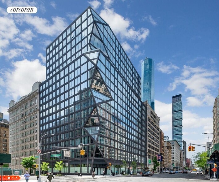 Building Photo - 121 E 22nd St