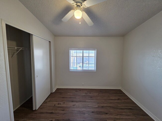 Building Photo - 5914 Sassy Rose Dr