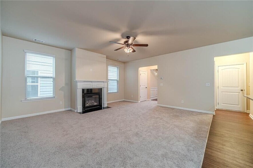 Building Photo - 2159 Baywood Tree Ln SW