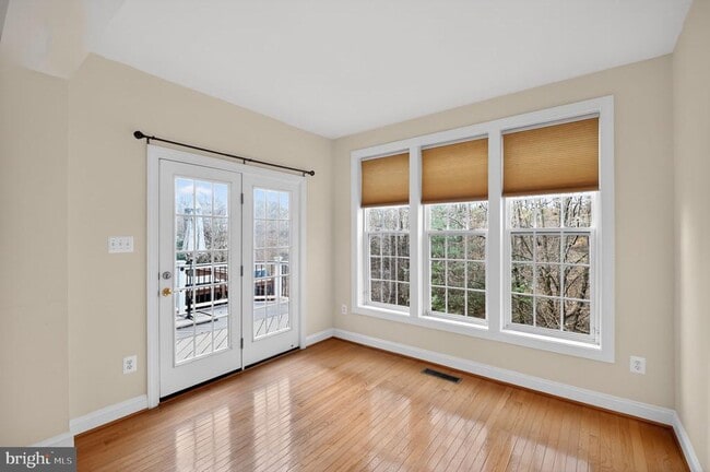 Building Photo - 333 Caldwell Terrace SE