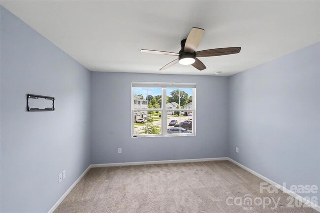 Building Photo - 6042 Cutwater Cir