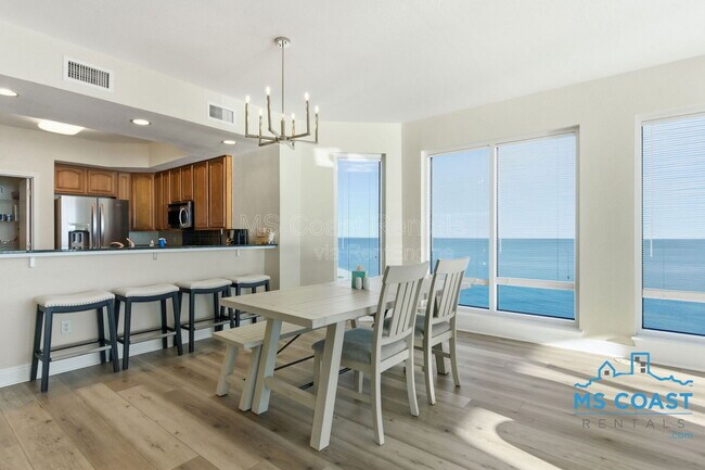 Building Photo - 2668 Beach Blvd