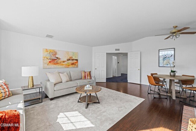 Building Photo - 287 Golden Fern Ct