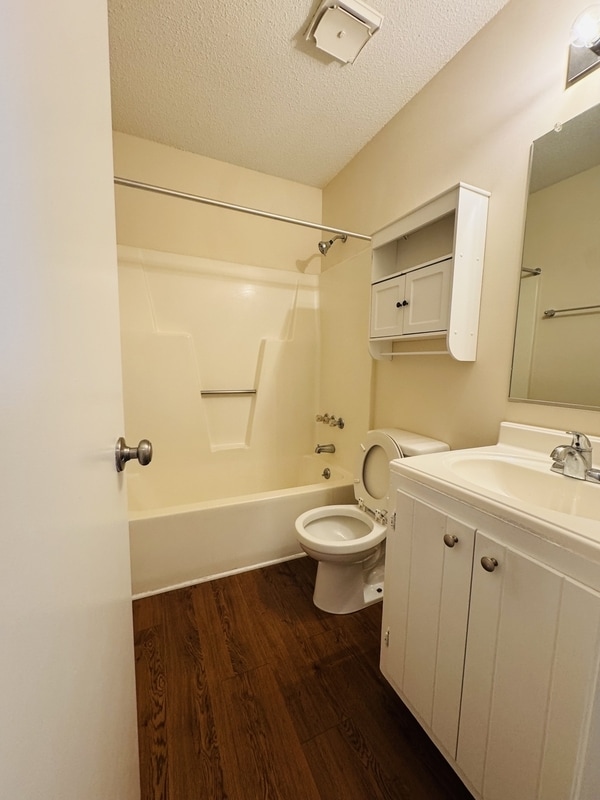 Building Photo - 3033 Adams Blvd