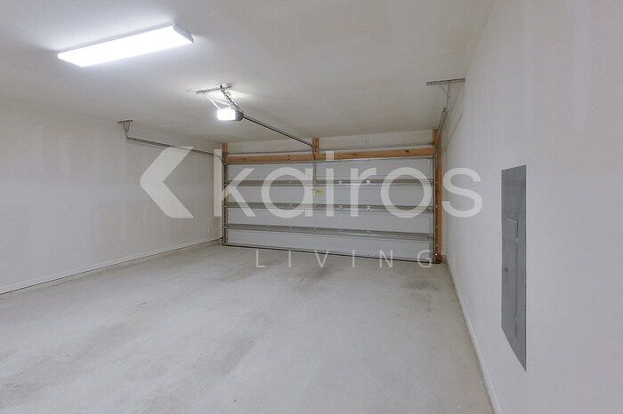 Building Photo - 116 Yardley Ct