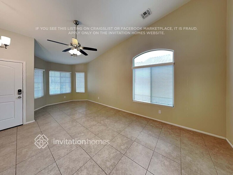 Building Photo - 12324 W Denton Ave