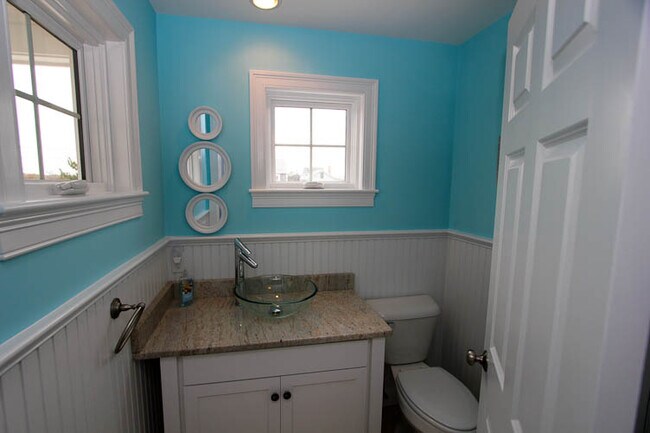 Building Photo - 177 A N Shore Blvd