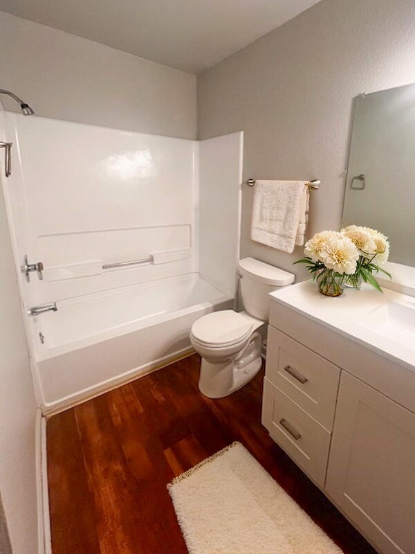 Building Photo - 3320 N Lumpkin Rd