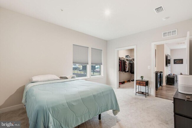 Building Photo - 21460 Mount Sterling Ter