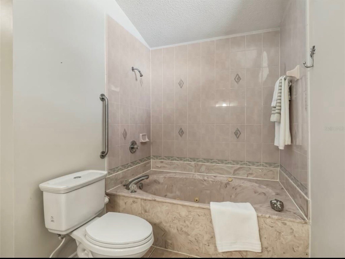 Building Photo - 5127 County Road 125