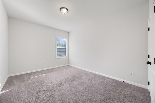 Building Photo - 130 Logan Pass Dr