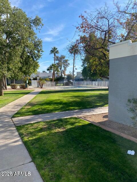 Building Photo - 2687 W Ocotillo Rd