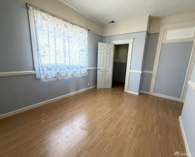 Building Photo - 2206 23rd Ave