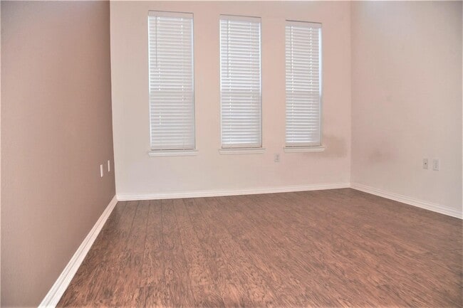 Building Photo - 1380 Sagebrook Dr