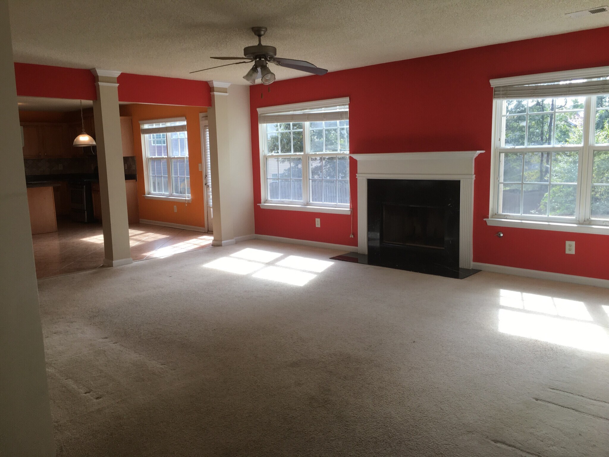 Living room - 3491 Tackett Rd
