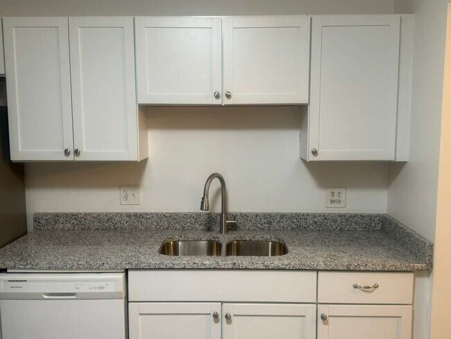 Building Photo - 287 Pembridge Ln