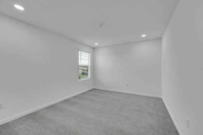 Building Photo - 1012 Bent Creek Dr