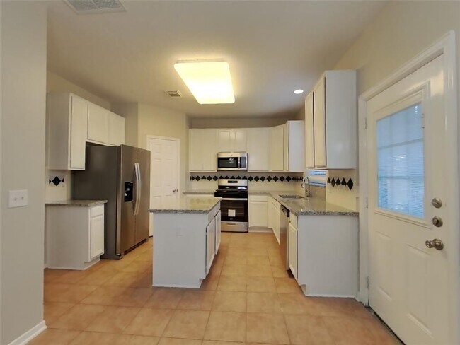 Building Photo - 19431 Kacey Ln Ct