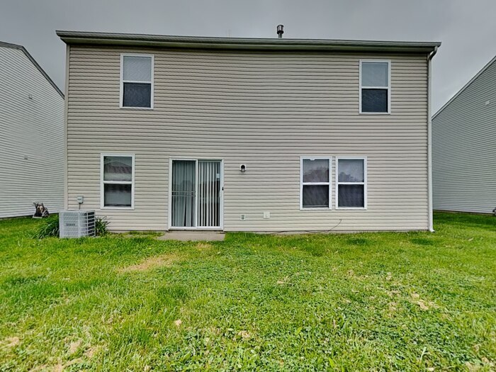 Building Photo - 9140 Amberleigh Dr