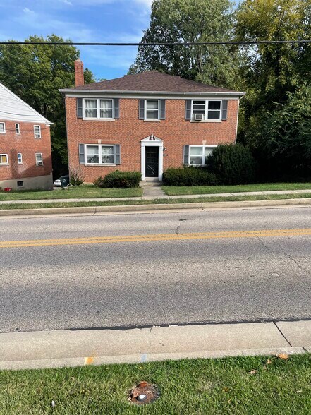 Building Photo - 1123 Amsterdam Rd