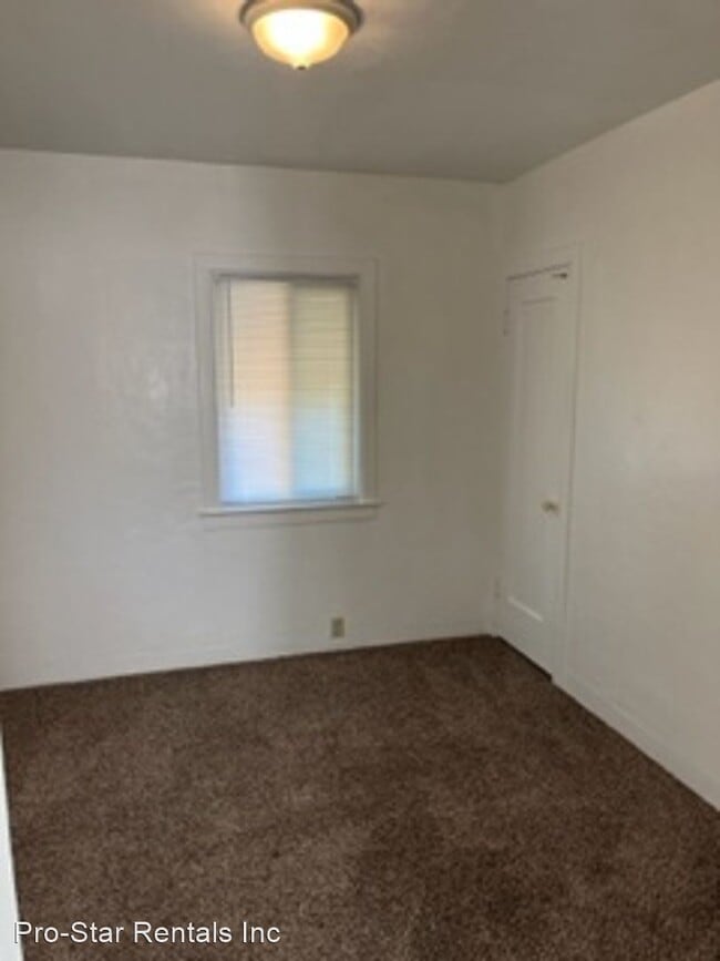 Building Photo - 4 br, 2 bath House - 23508 Fremont Ave