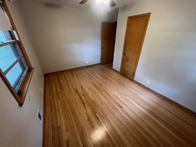 Building Photo - Updated 5-Bedroom Roseville Home with Yard...