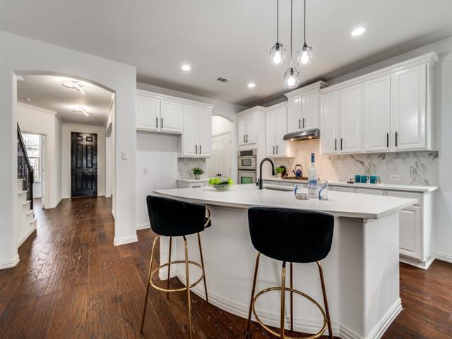 Building Photo - 8009 Chickasaw Trail
