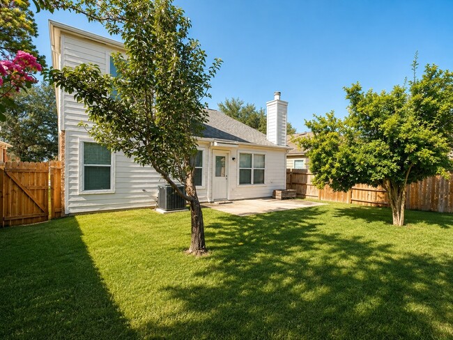 Building Photo - 714 Cypresswood Ridge