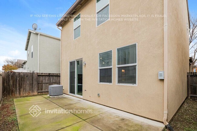 Building Photo - 8925 Robbins Rd