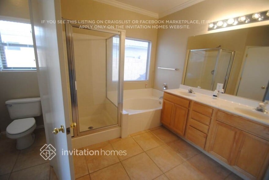 Building Photo - 16878 W Windermere Way