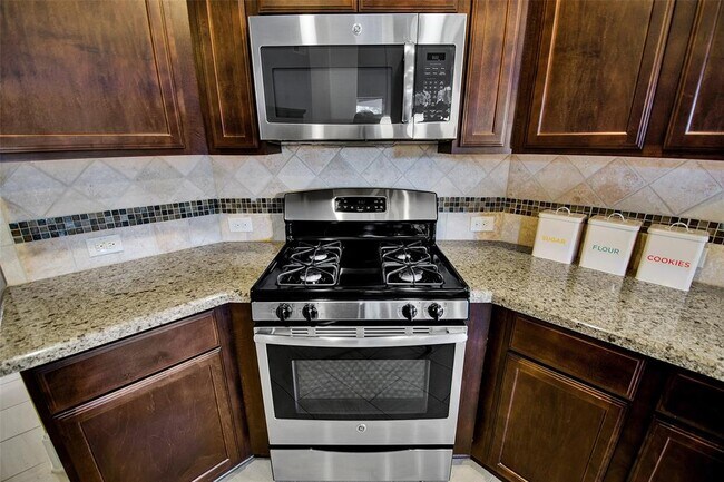 Building Photo - 16702 Radiant Lilac Trail