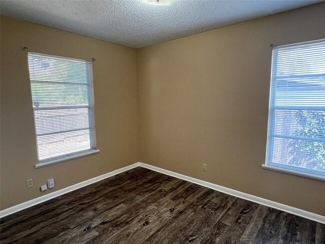 Building Photo - 3114 Hunt Trail