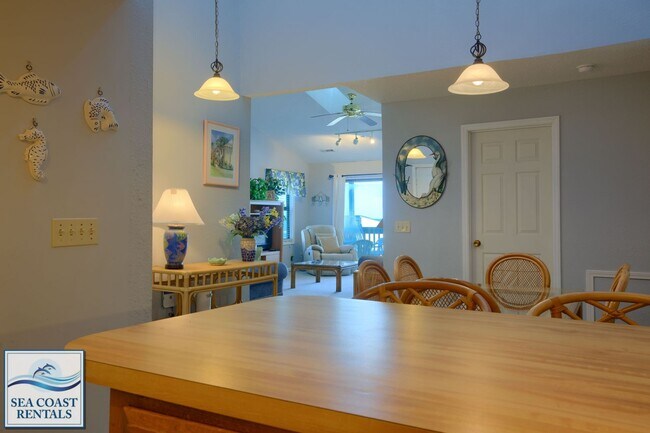 Building Photo - Shipwatch Villas 1415 @ 1896 New River Inlet Rd