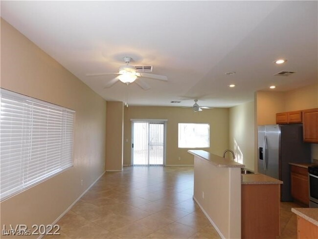 Building Photo - 2413 Belt Buckley Dr