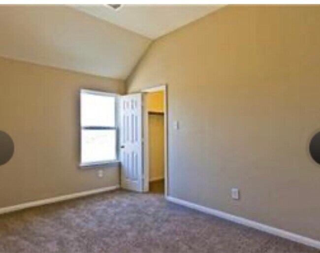 Building Photo - 11607 Balthamwood Ln