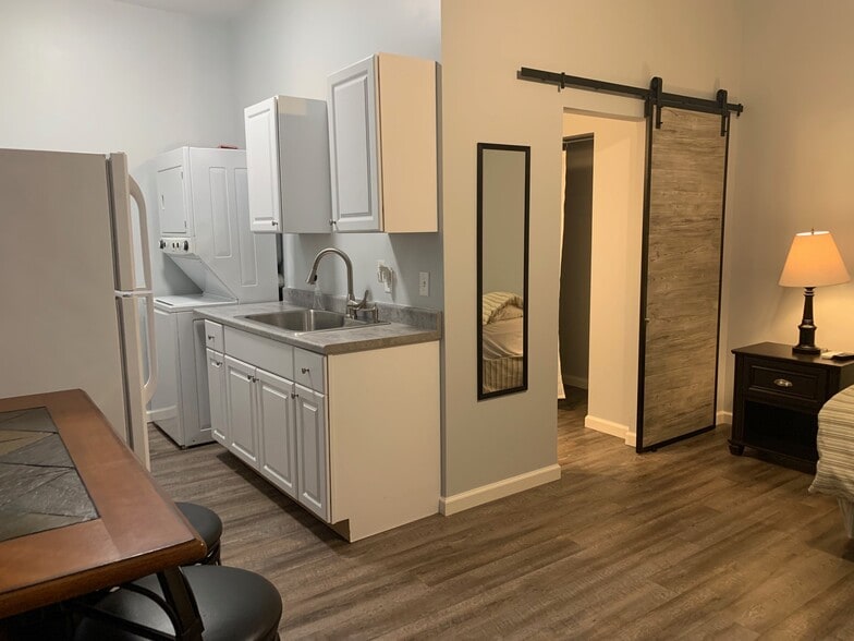 Building Photo - 1616 N 2nd St