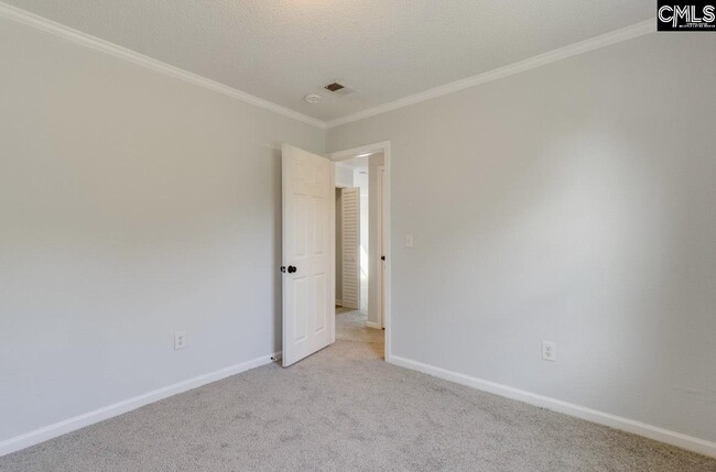 Building Photo - 320 S Beltline Blvd
