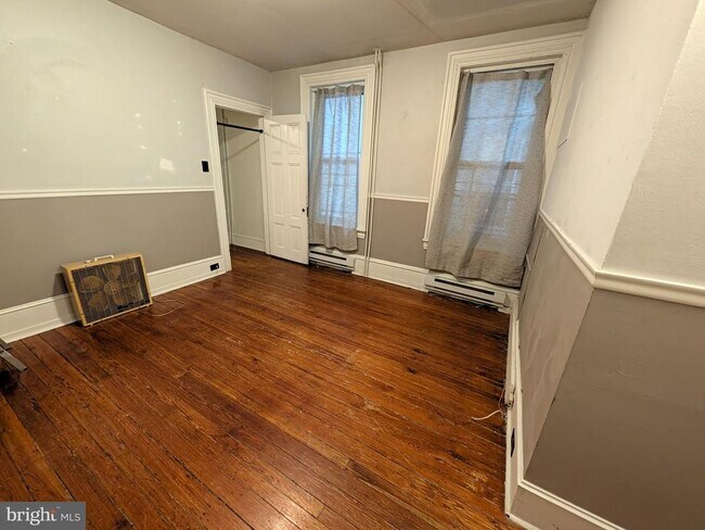 Building Photo - 2914 Poplar St