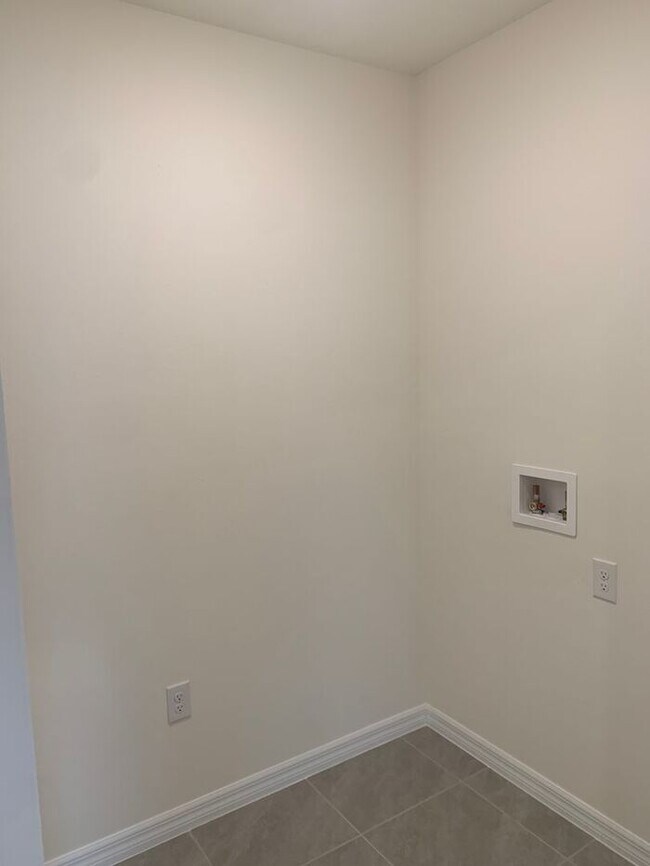 Building Photo - Brand New DH Horton Home For Rent In Coast...