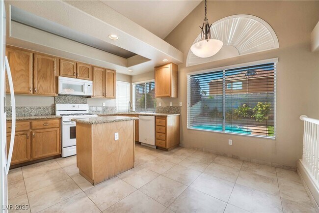 Building Photo - 1849 Glory Lily Ct