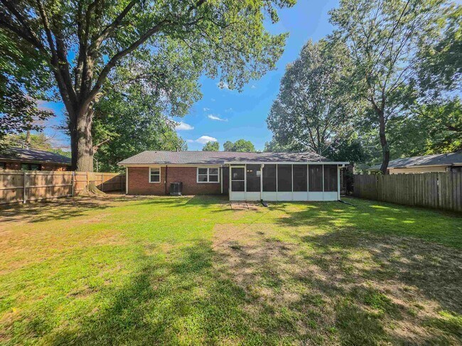 Building Photo - 5226 Princeton Rd