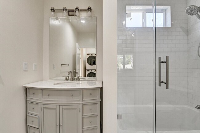 Building Photo - $3,549/mo – Brand-New 2 Bed / 2 Bath Private ADU – Agoura Hills | 800 Sq Ft