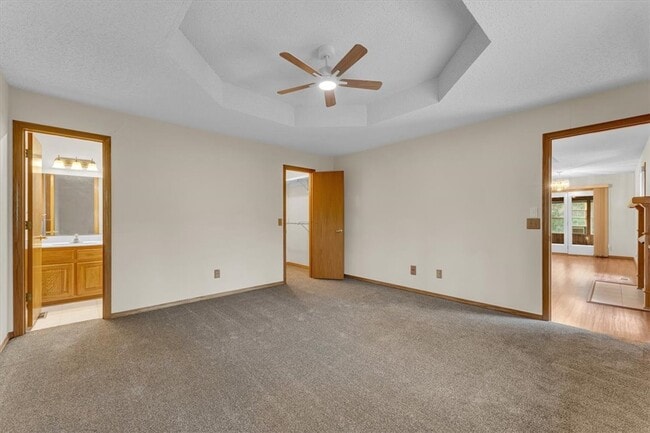 Building Photo - 69 Walney Dr