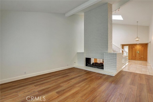 Building Photo - 16 Sycamore Creek